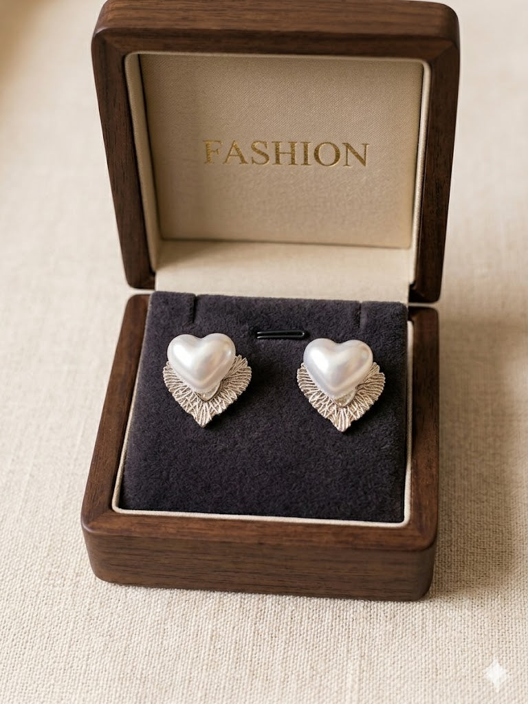 Royal Pearl Love Earrings