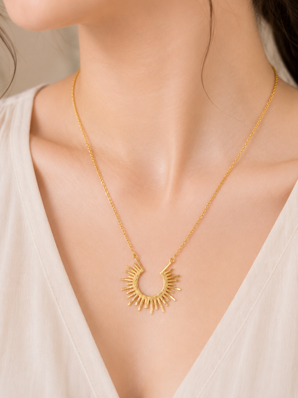 The Golden Eclipse Ray Necklace
