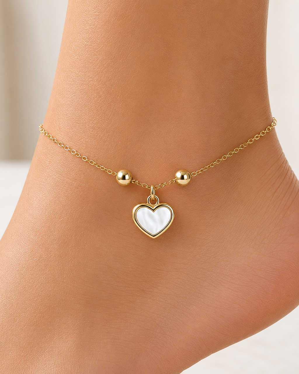 Gold Heart Charm Anklet for Women | White Mother of Pearl Heart Pendant | Elegant Beaded Chain Anklet | Minimalist Fashion Foot Jewelry
